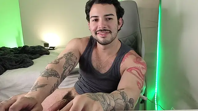Chat XXX ao vivo de zyann__