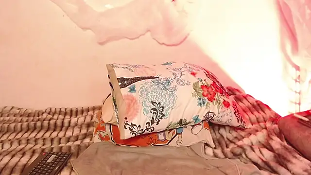 Heyitsyoss' Live XXX Chat
