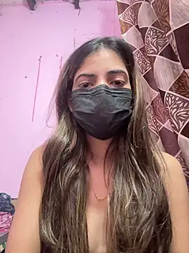 Miss_Pretty011's Live XXX Chat