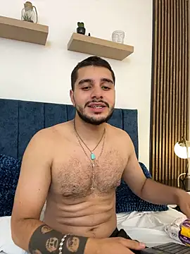 AmadeoWild Chat XXX live