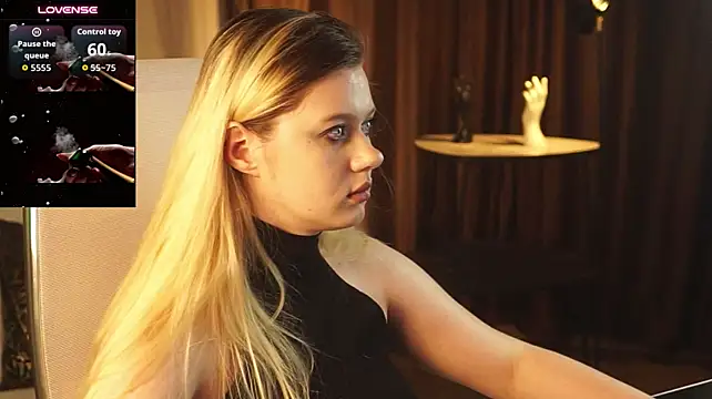 CelestineMauriac – Naživo XXX chat