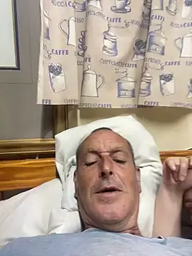 GeldenKuyn Live XXX chat