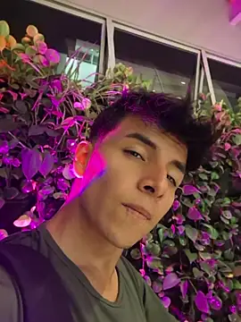 ZaneHoward – Live XXX-chat