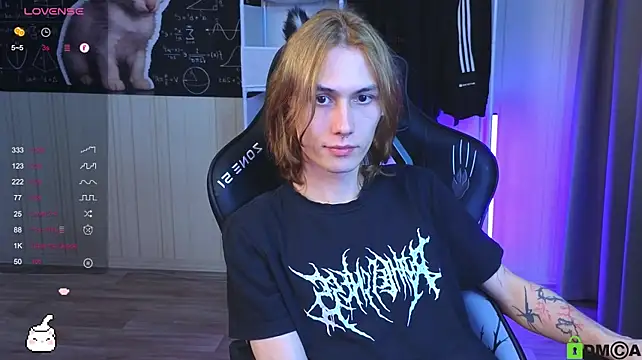 hard___fantasy Adlı Modelin Canlı XXX Sohbeti