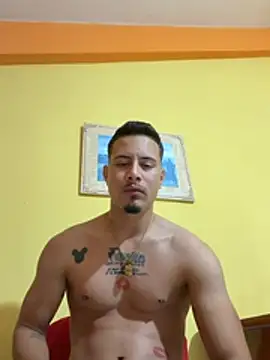 cubanito97 – Naživo XXX chat