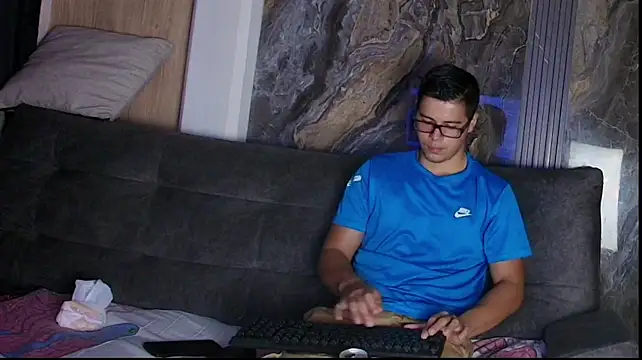 Luke_Conorr Live XXX Chat