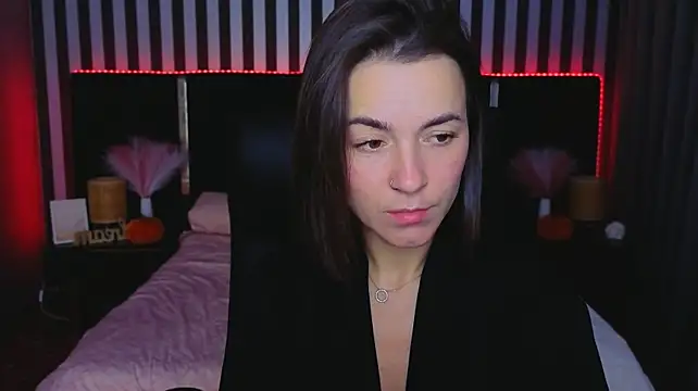 Chat XXX en directo de GracefulMichelle