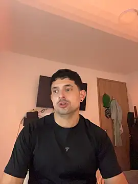 TroyeKnight Chat XXX live