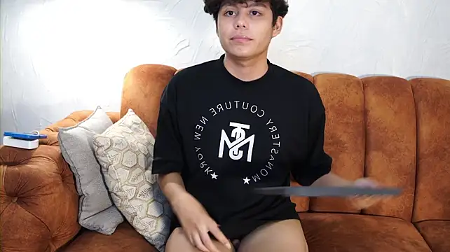 XXX chat uživo modela Nathann_Bell