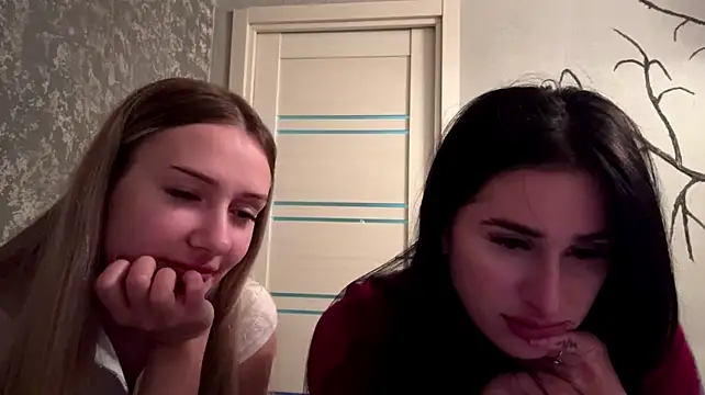 CaitlynBlasenhauer's Live XXX Chat