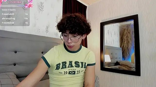 liam_twiink's Live XXX Chat