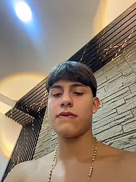 Chatroom XXX en direct de Lander_Cruz
