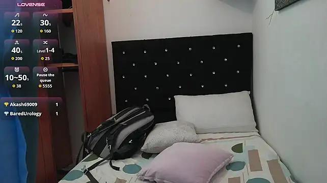 Twink_DennisのライブXXXチャット