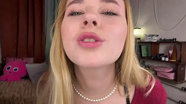 Živý XXX chat Emma_Ante