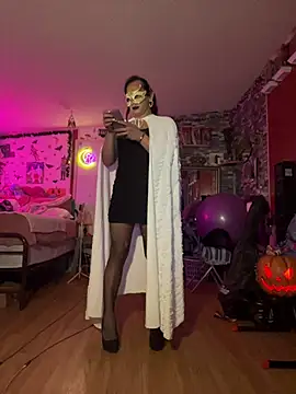 Chat +18 de TranSexualJade95 ao vivo