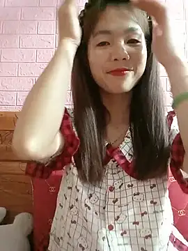 AmyLinee01のライブXXXチャット