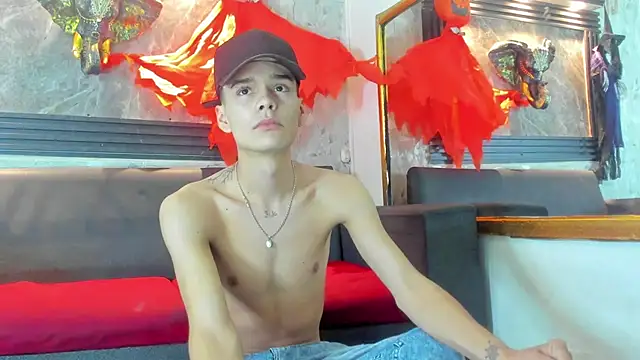 Chat +18 de Axel_Bless ao vivo
