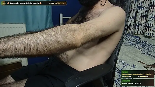 hairybearcbのライブXXXチャット