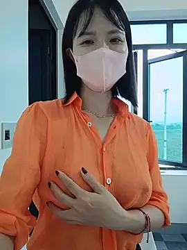 Emma_Linh's Live XXX Chat