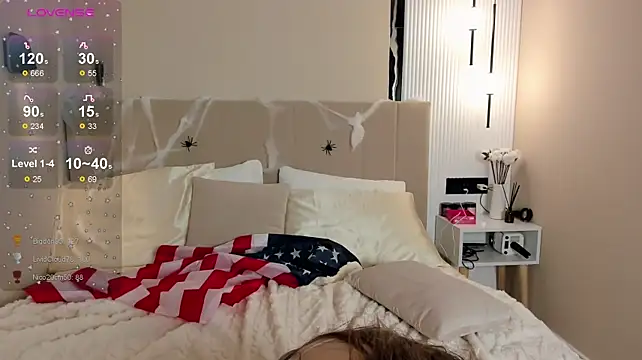 OdellaSaint Chat XXX live