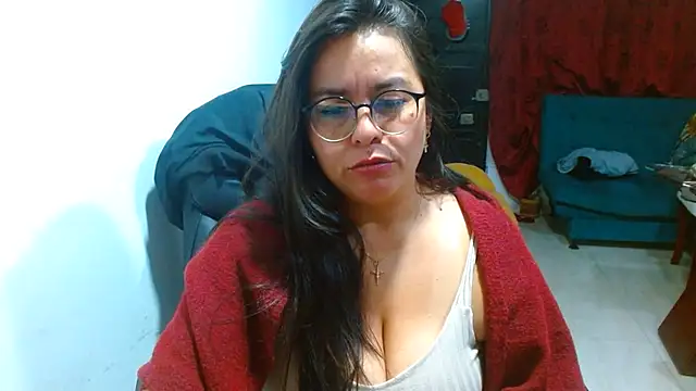 Ixchel_AnaidのライブXXXチャット