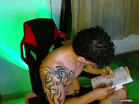 Logan0626 Live XXX Chat