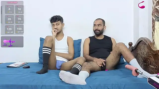 DesiDaddyandSonのライブXXXチャット