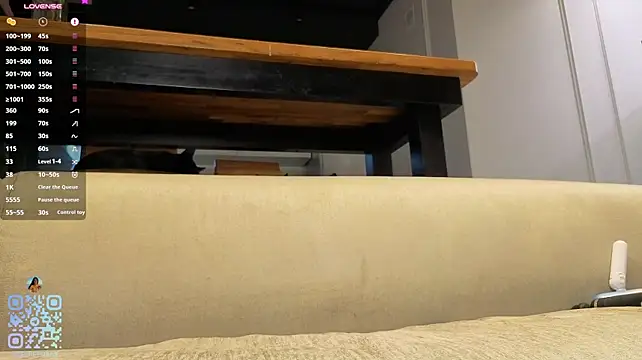 SweetSakuraJane's Live XXX Chat