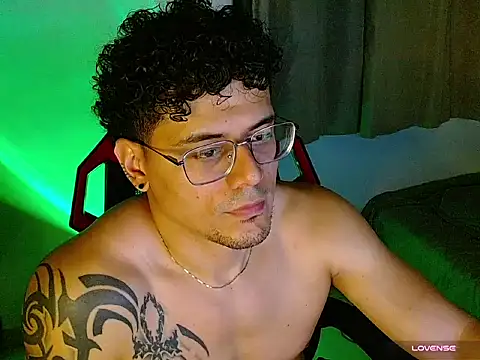 Logan0626 Chat XXX live