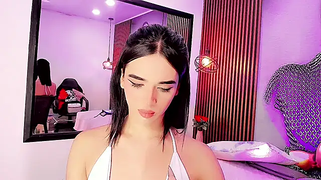 צ'אט XXX בשידור חי של HANNAH_STEWART