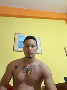 cubanito97 live XXX chat