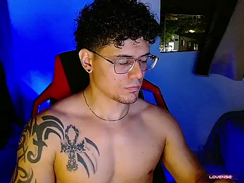 Logan0626n Live XXX chat