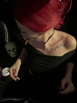 MilfOfDreams XXX чат на живо