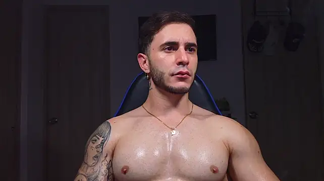 Latino_stud4u Live XXX-chat