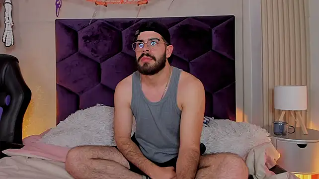 Czat XXX na żywo – DomBoy_