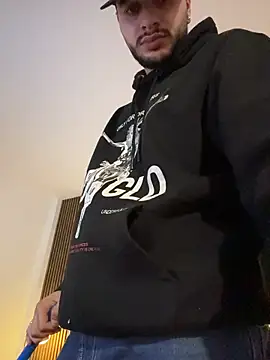 AmadeoWild Live XXX-Chat