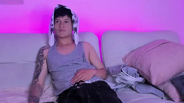 Joe_dark18 élő XXX-chatje
