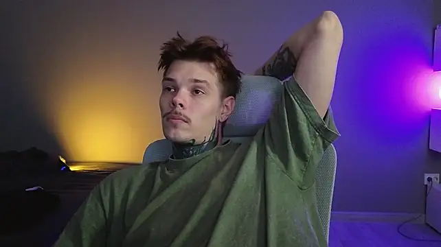DENIS_HERE Live XXX-Chat
