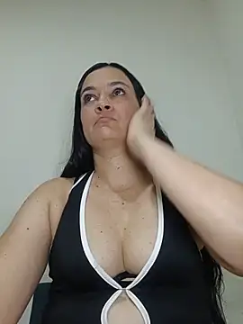 แชท XXX สดของ megan_milf79