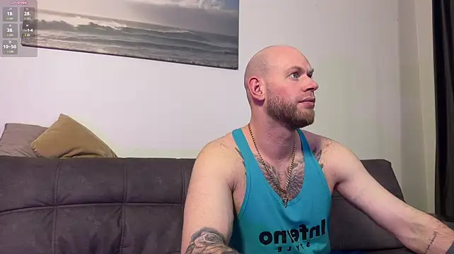 Chatroom XXX en direct de FireBeard_