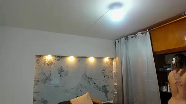Ambeer_red1's Live XXX Chat