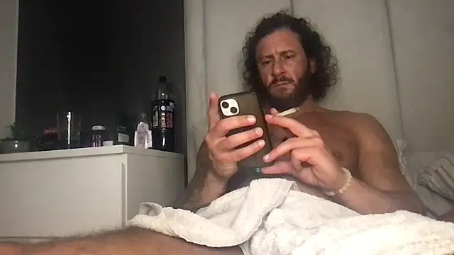 Magic_Mike_666 即時 XXX 聊天