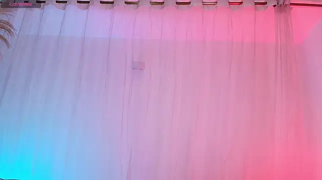 HarryLaurent18's Live XXX Chat