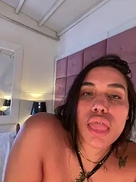 Belle_Noir Chat XXX in diretta