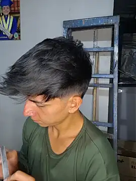 ZaneHoward XXX чат на живо