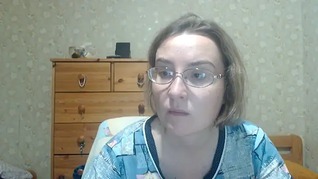 Chat +18 de Smart_Rose ao vivo