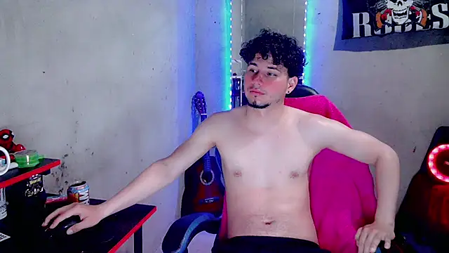 Atom_Hot élő XXX-chatje