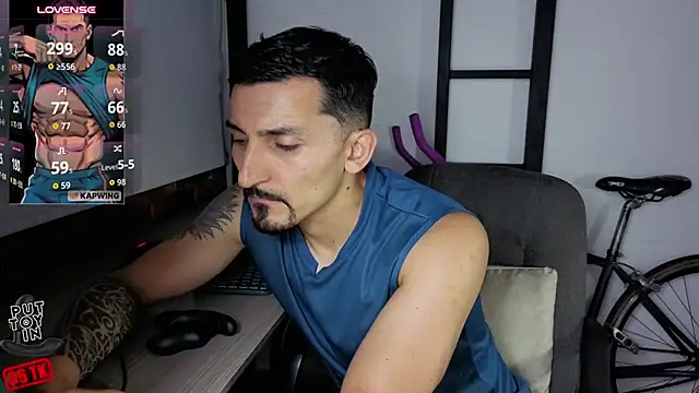 Marck_MuscleのライブXXXチャット