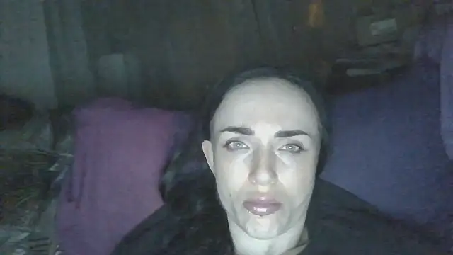 Trinsy_Love XXX чат на живо