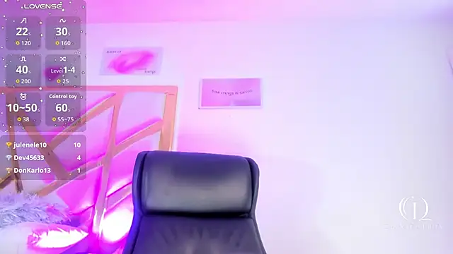 ChannelssDiirty élő XXX-chatje